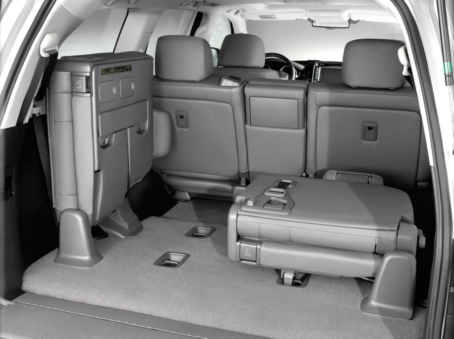  Toyota Land Cruiser 200 2007 года  (фото 49 из 196)